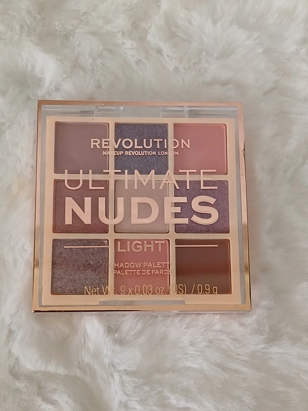 Revolution Ultimate Nudes Light Eyeshadow Palette - Neutral Pink & Mauve Shades